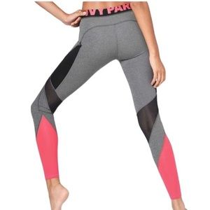 NWT IVY PARK Mesh Panel Athletic Leggings Sz L